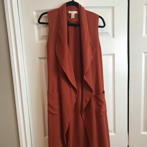 Burnt orange long sleeveless Trentch. H&M sz 2 US